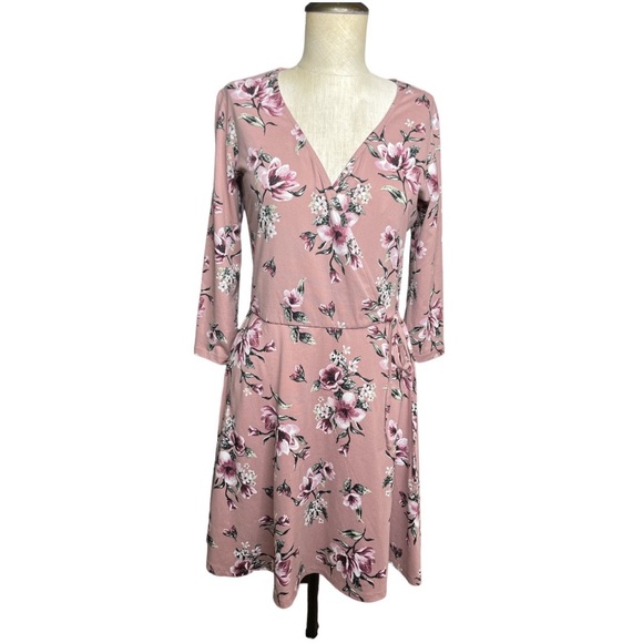 A. BYER MAUVE FLORAL LONG SLEEVE FAUX WRAP DRESS SIZE LARGE - Picture 9 of 12